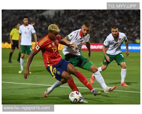 探讨足球边线的多重作用及其对比赛策略的影响分析